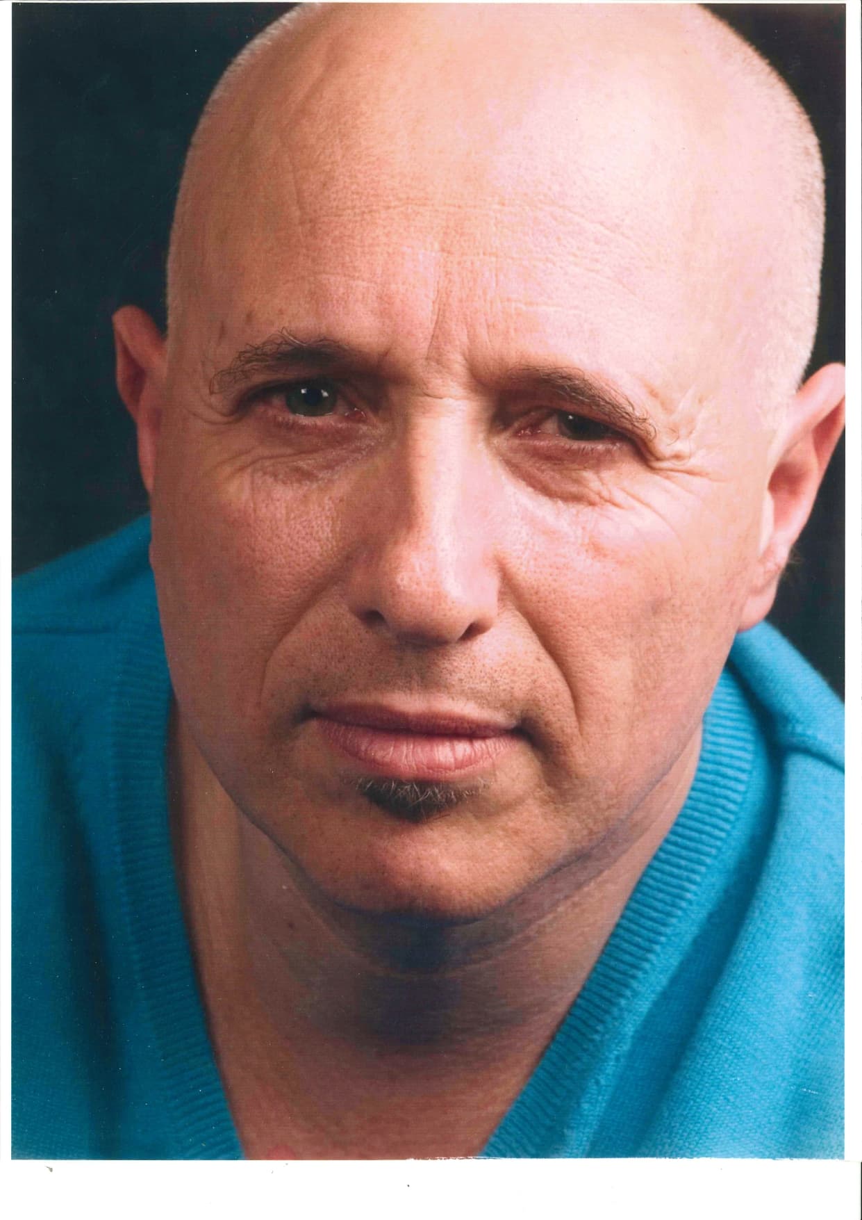 J Emilio De Cos