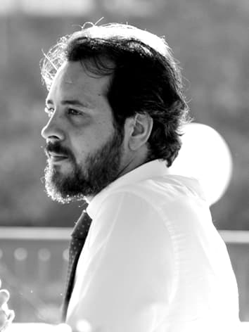 Sebastián D. Lozano García, ganador del VI Premio Ciudad de Sevilla